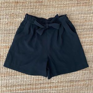Lululemon noir shorts black
